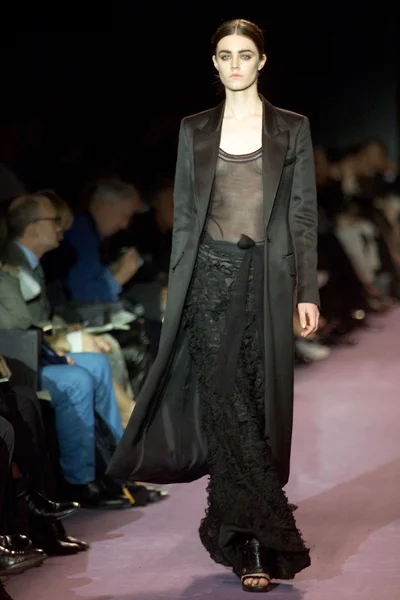 Look 40